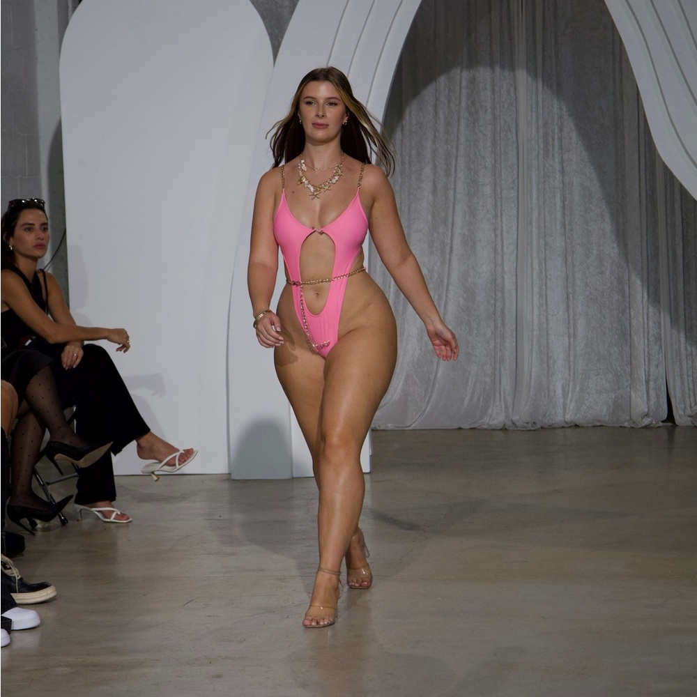 Women’s Keyhole Monokini